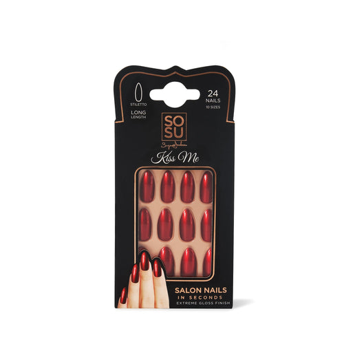 Kiss Me Nails
